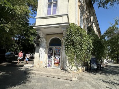 Продажа фасадного помещения в центре города Одеса