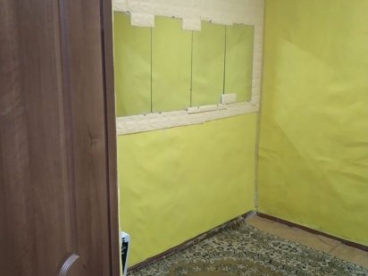 Здається НЕЖИТЛОВА кімната (кабінет) Олександрія