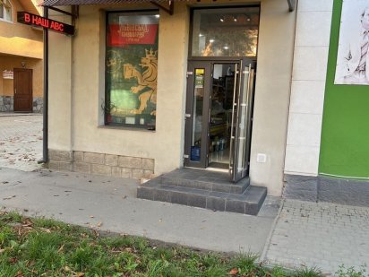 Оренда приміщення Берегово Берегово