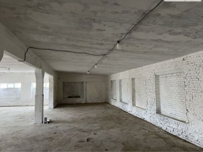 Здається комерційне приміщення на вул.А Кривуляка 4.площа 430 кв. м Виноградов