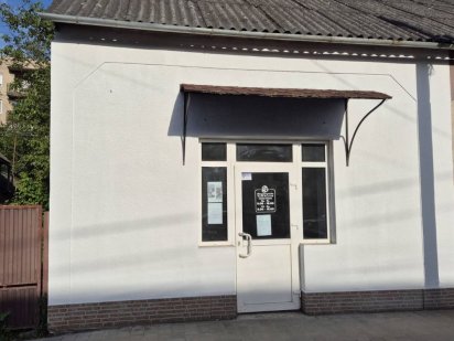 Магазин по вул. Івана Франка Виноградів