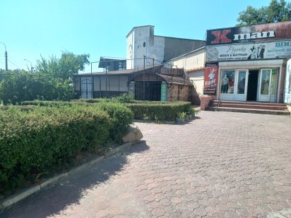 Сдам в аренду центральной части л/б торговое помещение 15000 грн Каменское