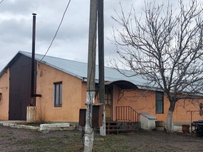 Сдаю в аренду зерносклад 400 и 500 кв.м Вознесенськ