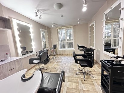 Салон краси ЖК На Прорізнй Гостомель