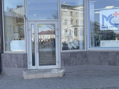 Оренда нежитлового приміщення Дрогобич, пл. Ринок, 27 (27,07м2) Дрогобыч