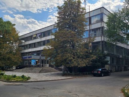 Оренда приміщення у ТЦ Жовті Води