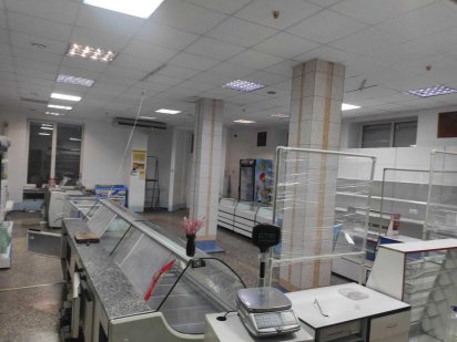 Сдам в оренду приміщення магазину. Зал,  склади і офісні приміщення . Жовті Води