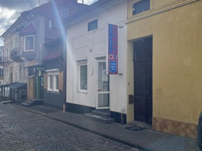 Оренда комерційоного приміщення 45кв. Центр, вул Жупна 5, Дрогобич Дрогобыч