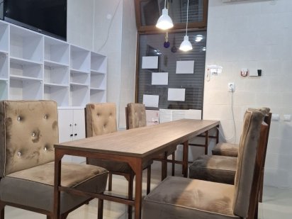 Оренда крісла для манікюру . Дрогобыч