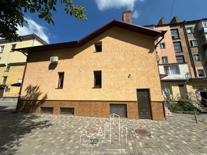 Здам комерційне приміщення в центральній частині міста! Кам'янець-Подільський