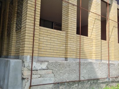 Здам в оренду магазин Лозова