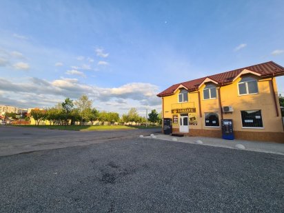 Оренда комерційного приміщення 60 м.кв. Мукачево