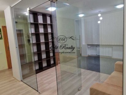 Сучасне офісне приміщення в м. Обухів Обухов