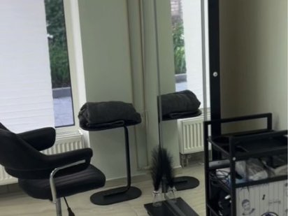 Сдам рабочее место для парикмахера-колориста , наращивание волос Самар