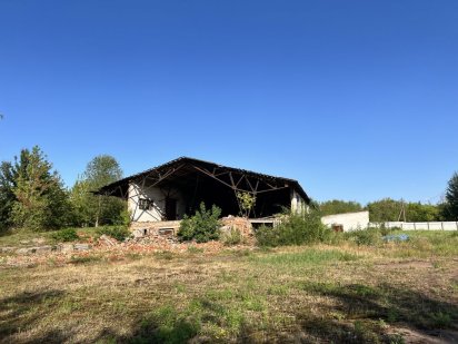 Приміщення, стоянка, склад, територія, ангар Прилуки