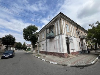 Здається в оренду нежитлове офісне приміщення Стрый