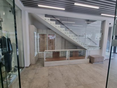 Оренда острів 8м2 з меблями Трускавец