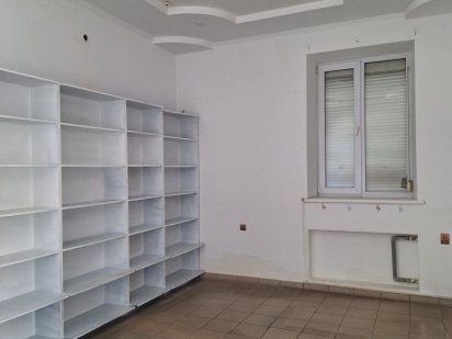 Оренда магазину - офісу вул Європейська центр Умань
