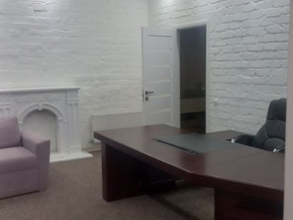 В оренду офіс 180 кв Умань