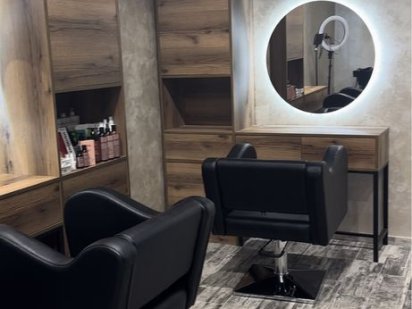 Місце для перукаря, колориста, майстра з кератину Умань