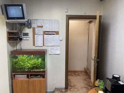 Здається місце перукаря та майстра манікюру Фастів