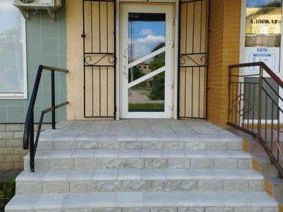 Здам в оренду приміщення під магазин, б/я комерц. діяльн. в центрі