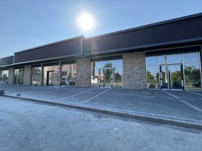 Бориспіль, Торгові площі біля супермаркету у новому ТЦ Борисполь