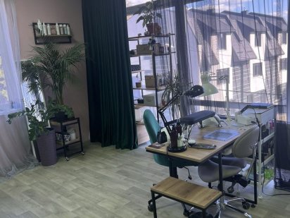 Здам в оренду місце бровіста та майстра манікюру/педикюру Борисполь