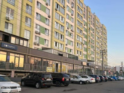 Оренда фасадного приміщення 105м. Вишневое