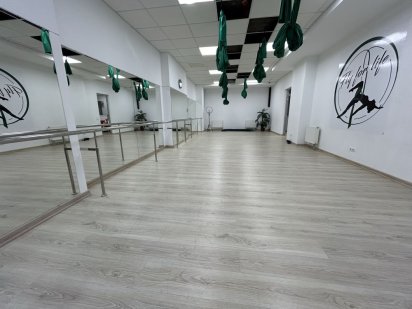 Здам приміщенння 135м2 ЖК АвіоКвартал Вишневое