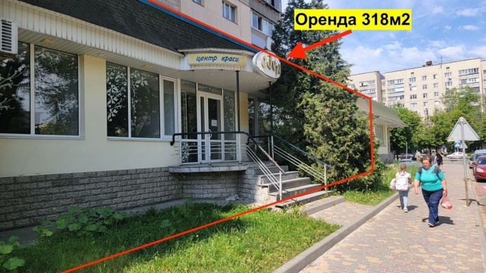 Оренда магазин / клініка 318м2 в центрі м.Бровари, б-р Незалежності, 2 - фото 1