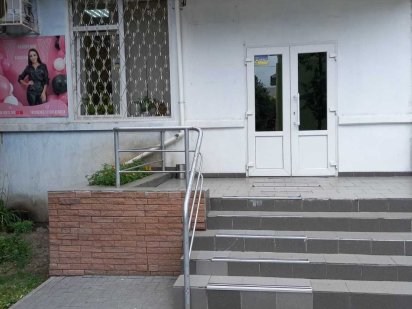 ЦЕНТР 1 ЭТАЖ 6000  29 М.КВ. ЗИМОЙ 10000 Кременчук