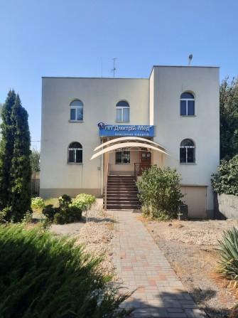 Сдам клинику 320 кв.м - фото 1