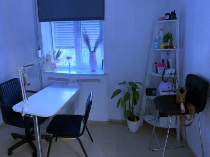 Оренда для майстра манікюру Кривой Рог