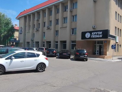 Оренда офісу з меблями . Довгострокова. Луцьк. Луцьк