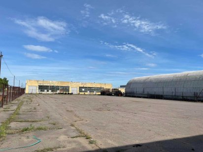 Здається в оренду земля комерційного призначення - площа 1956, 57кв.м Луцьк