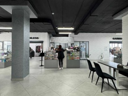 Оренда приміщення в новому торговому центрі. Полтава