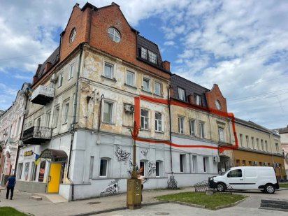 Здається в оренду приміщення на Соборній Суми