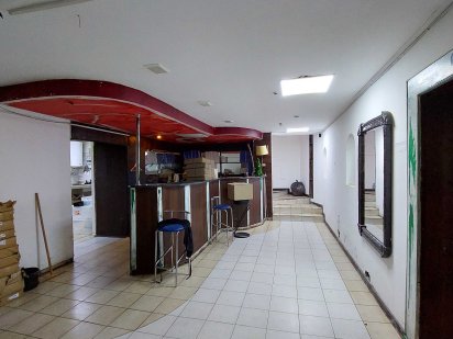Кафе  перехрестя Леніна/Карла Маркса(пр. Почтовий) 150м2, 25 кВт Кривий Ріг