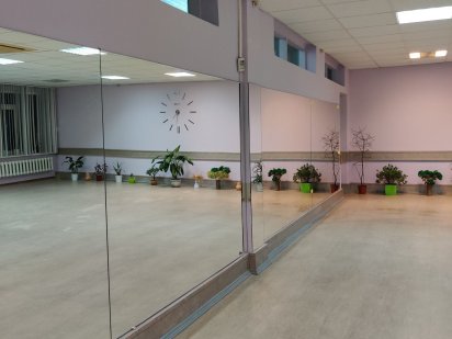 Зал для фитнеса танцев занятий групповые индивидуальные Полтава