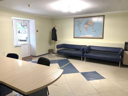 Здам офіс  біля Політону Рівне