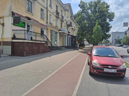 RLT T01 Здам в оренду фасадне приміщення, просп. Перемоги, Центр Чернігів