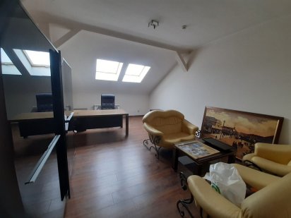 Оренда офісного приміщення м.Ужгород, вул.Корятовича Ужгород