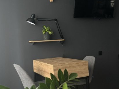 В оренду здається робоче місце для майстра манікюру в центрі міста! Черкаси