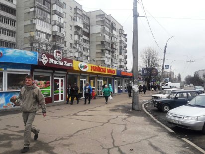 Пропонується в оренду магазин на  самій площі 700-річчя Черкаси