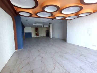 Здам комерційне приміщення центр міста - з ремонтом , автономне 650м2 Чернигов