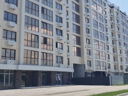 Приміщення в ЖК "Олімп", фасад вул. Сумгаїтська Черкаси