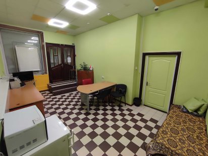 Магазин на площі 700-річчя Черкаси