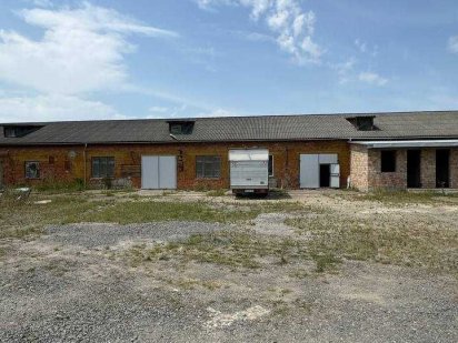 Складські приміщення  р-н вул. Я.Мудрого Чернівці