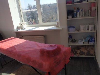 Здам в оренду робоче місце, для роботи лашмейкера, масажиста. Черкаси